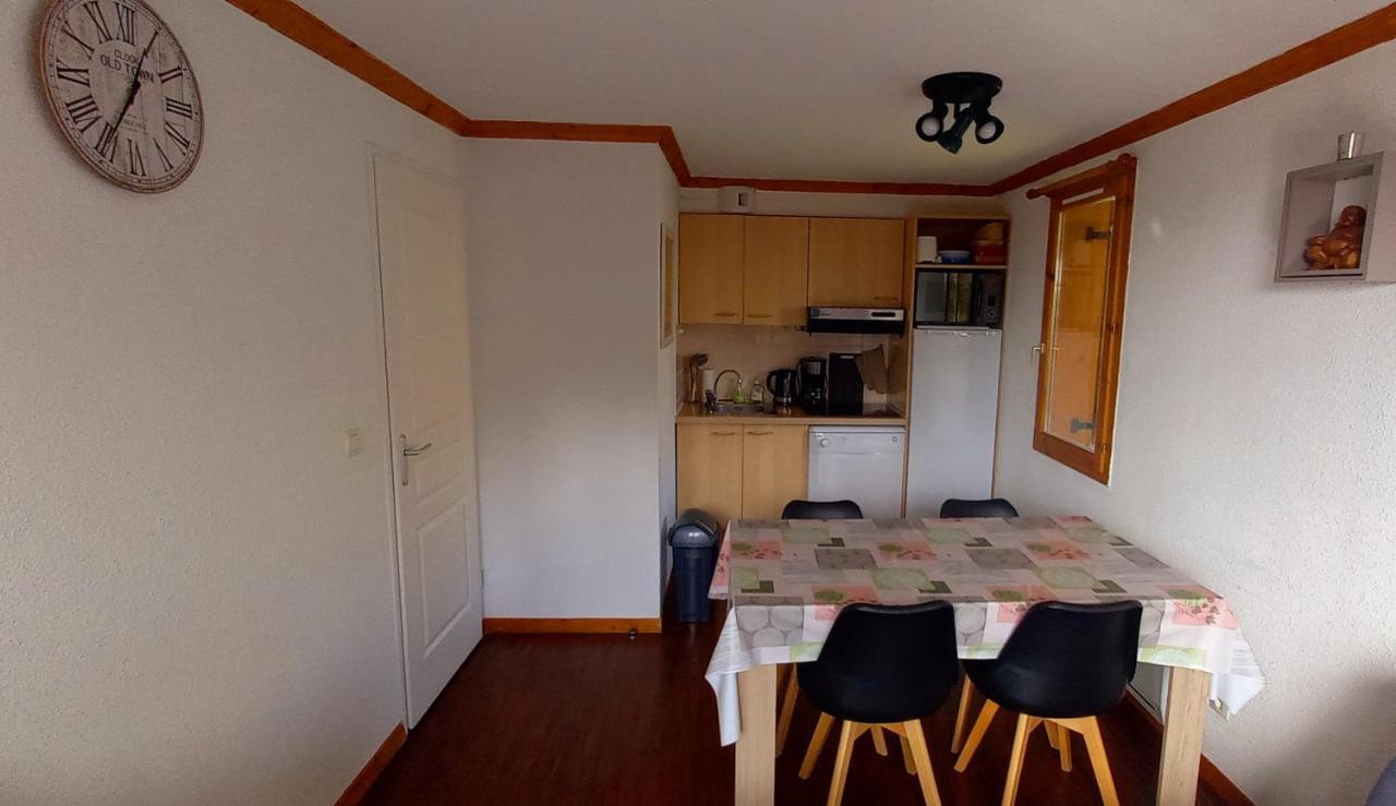 Superbesse Appartement 4-6 Pers. 2 Ch. Dans Residence 3 Etoile Avec Piscine Luaran gambar